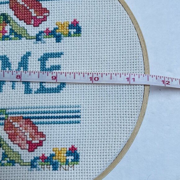 Handmade Home Cross Stitch Ring Art Welcome Floral Decor - Picture 4 of 5